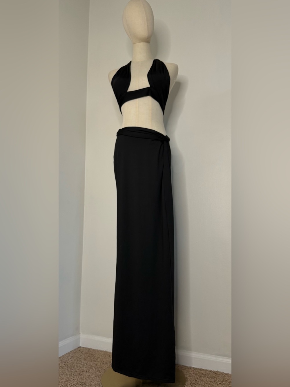 Summer Set top and long skirt with a slit. Size M, brand new